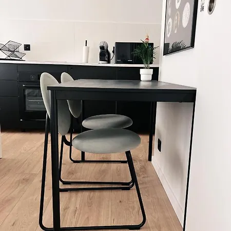 Enoyastudio Design شقة نيفي